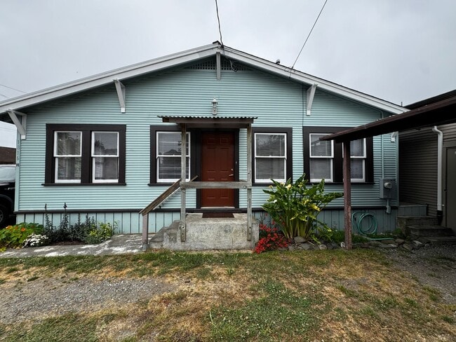 1 Bed 1 Bath Home Located in Eureka! - 1 Bed 1 Bath Home Located in Eureka!