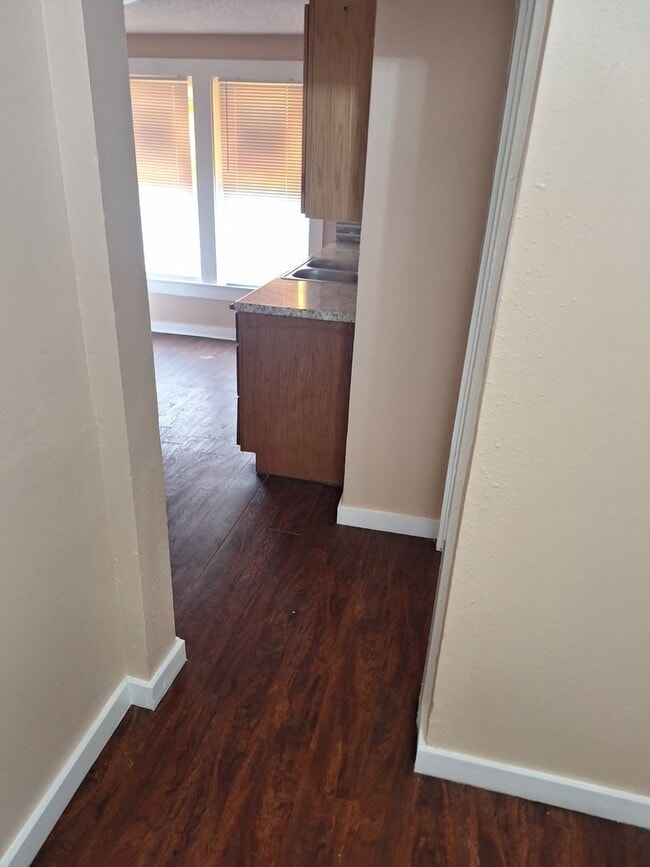 Photo - 2 bedroom, 1 bath