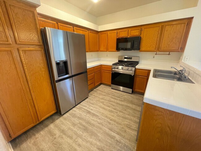 Photo - 5155 W Tropicana Ave