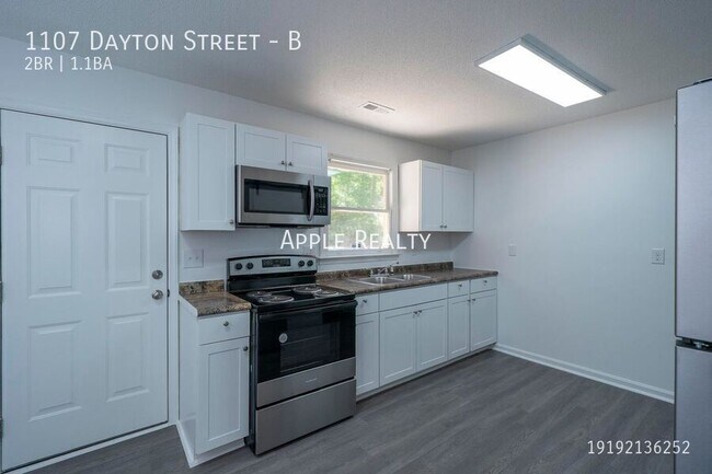Photo - 1107 Dayton St Unidad B