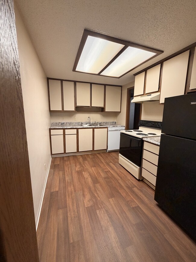 2 bedroom kitchen