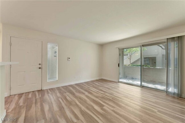 Photo - 5259 Caspian Springs Dr Unit 102