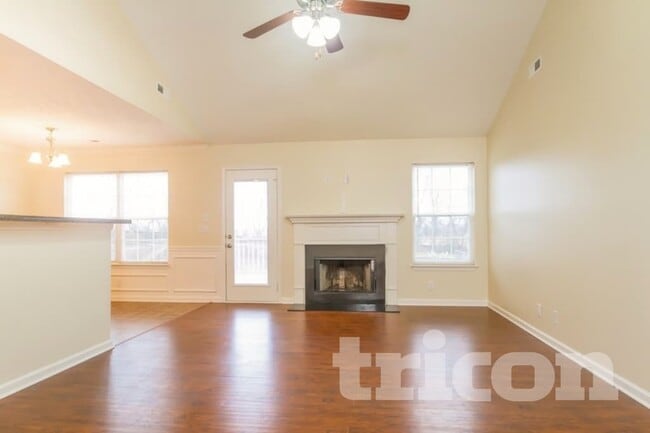 Photo - 1206 Aretha Dr