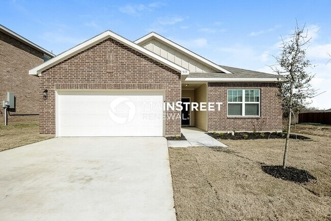 Building Photo - 4 Bedroom Pet-Friendly Home in Crowley, TX...