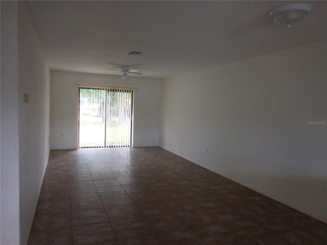 Photo - 6330 Polk St