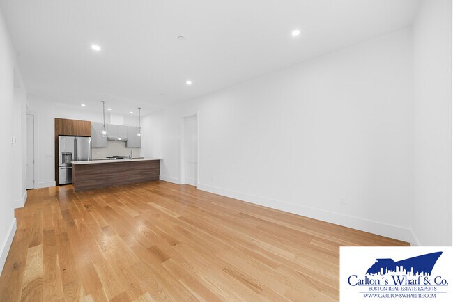 Photo - 218 Old Colony Ave Unidad 404