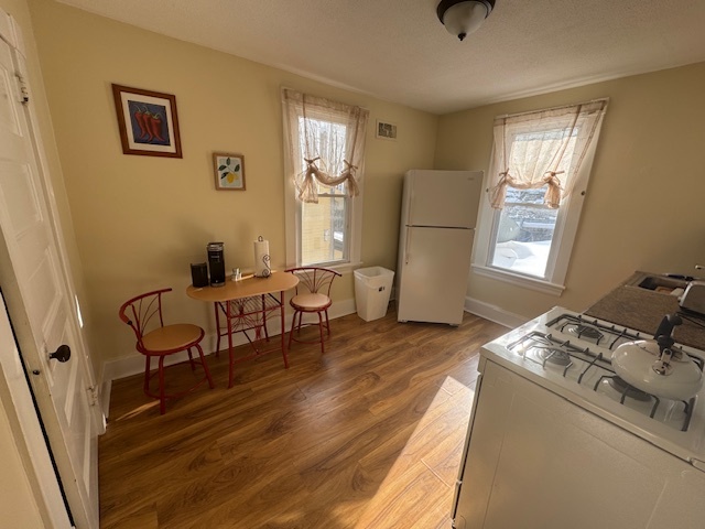 Kitchen - 196 Southmont Blvd Apartamentos