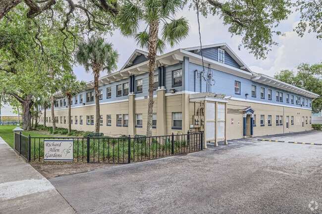 Building Photo - RICHARD ALLEN GARDENS Rental
