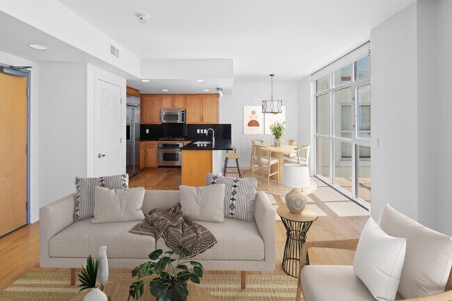 Modern West-Facing Condo with Spectacular Views and Prime Location in Hillcrest, San Diego
