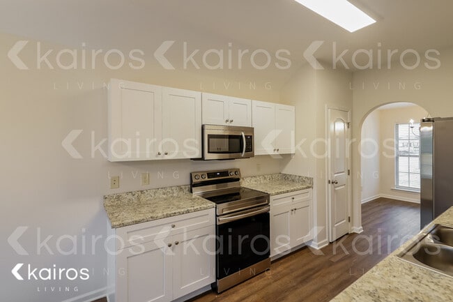 Photo - 71 Hideaway Ln