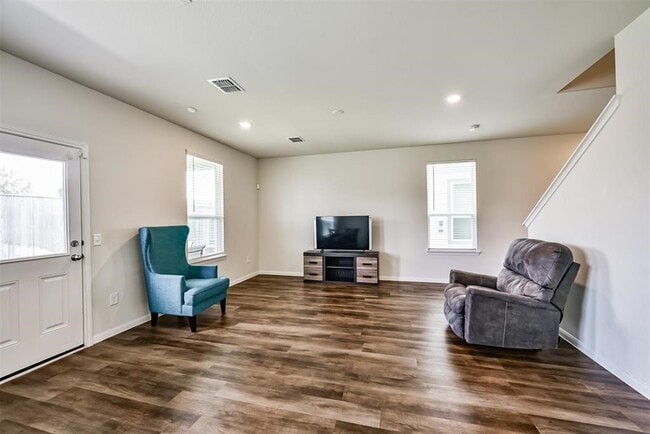 Photo - 11627 Braemar Village Dr