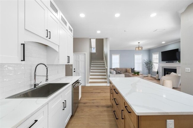 Photo - 2808 Southpointe Ln