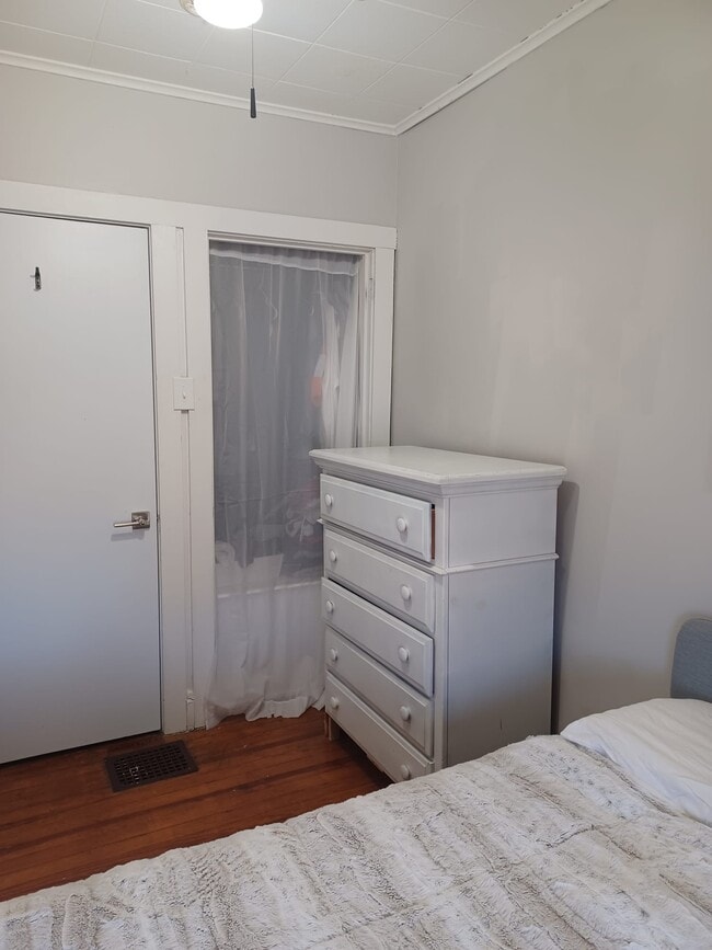 Photo - 206 Marne Rd