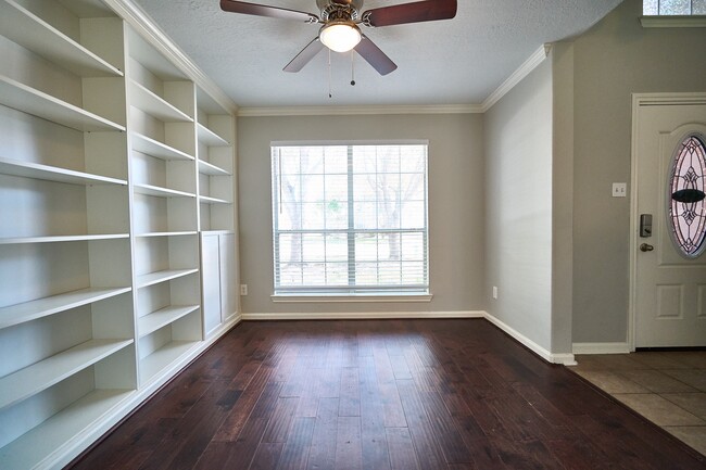 Photo - 4204 Seminole Dr