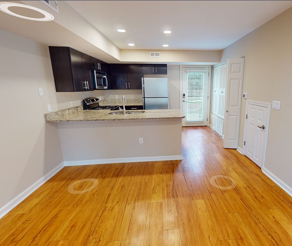 Photo - Boulder Creek Apartments