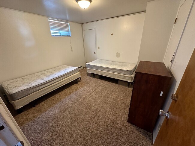 Photo - Pinnacle Apartments Unit D South Bedroom 2A shared