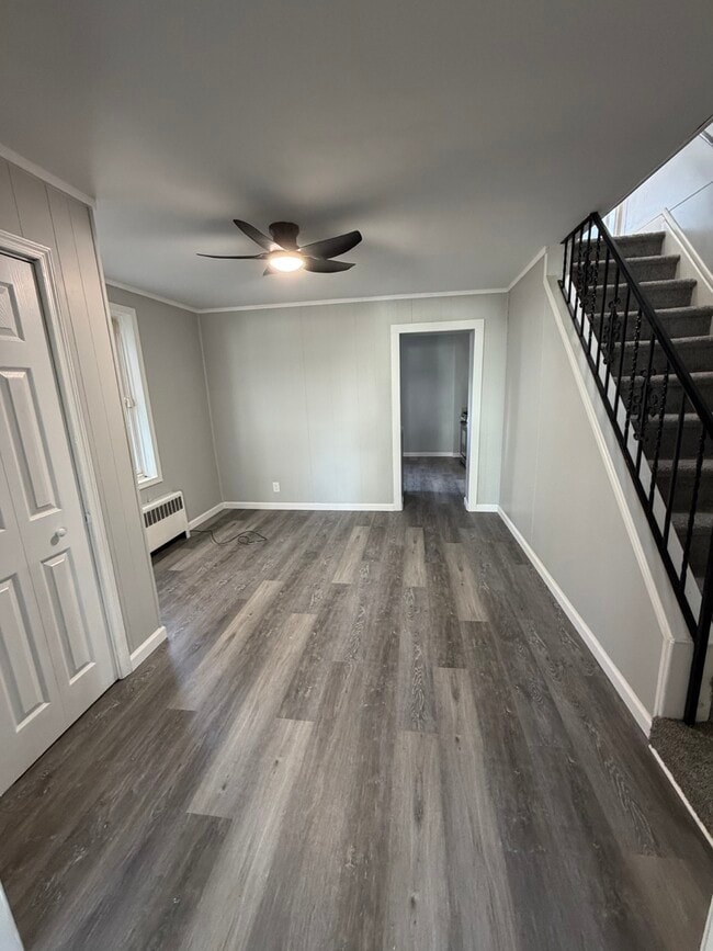 Photo - 526 Selfridge St