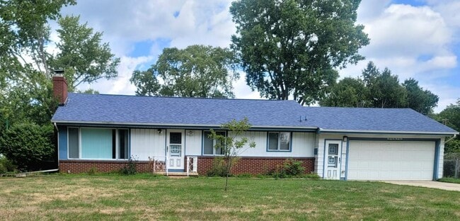 Building Photo - 2232 Thistlewood Dr