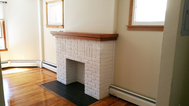 Photo - 121 McKinley Pkwy Unit 1