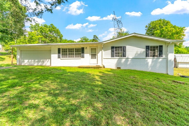 Photo - 206 Bowers Cir House