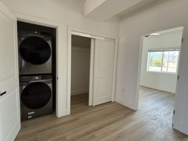 Sierra Ridge Townhomes