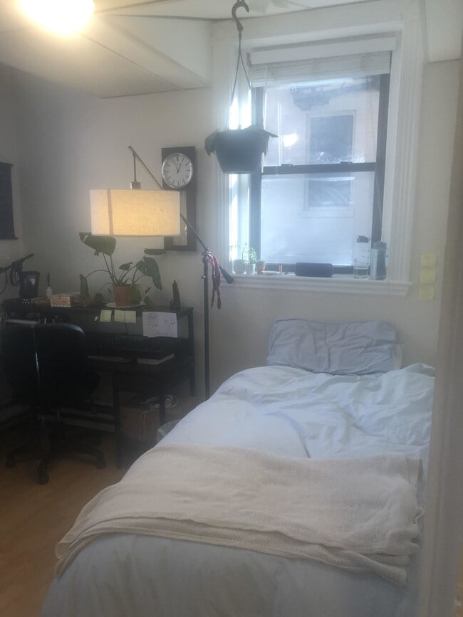 Photo - 4 Charlesgate E Unit J4