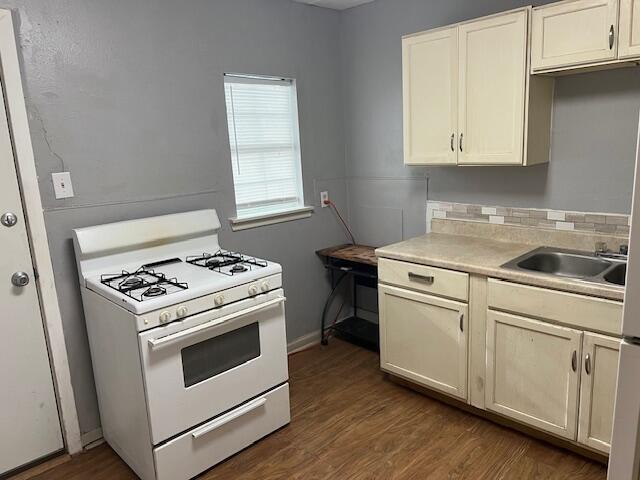 Photo - 1109 45th St