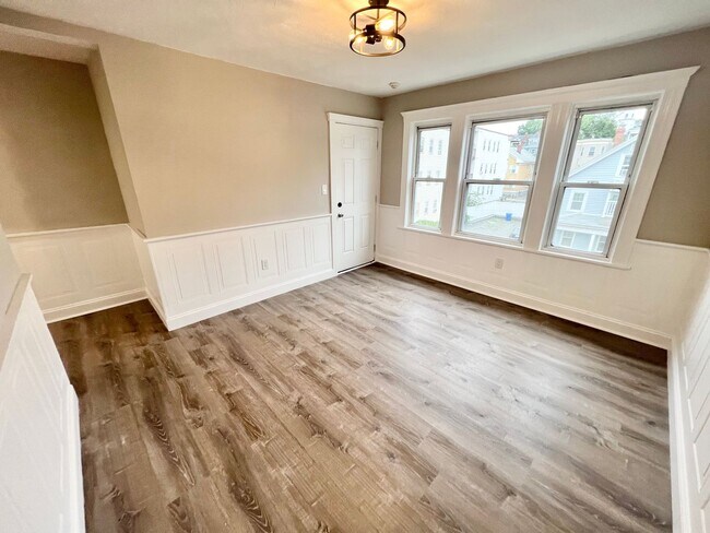 Photo - NEWLY RENOVATED PENTHOUSE UNIT WITH PARKIN...
