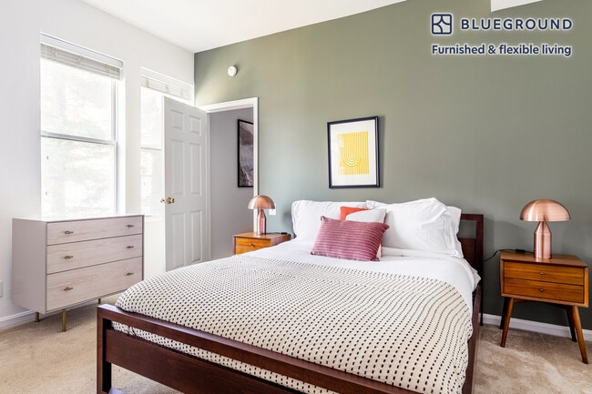 Photo - 1826 Vernon St NW Unidad FL2-ID187