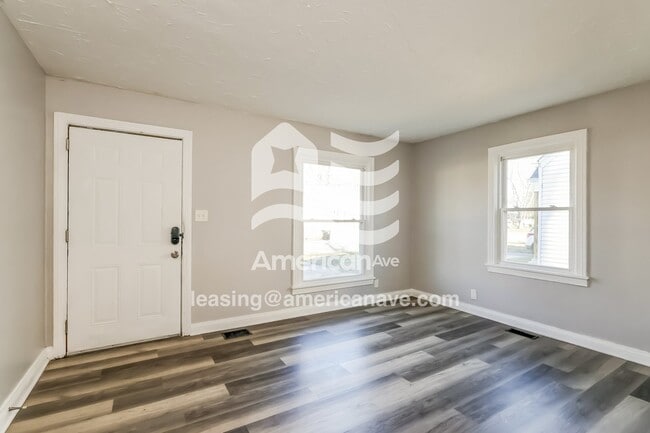 Photo - 3906 Jewell Ave