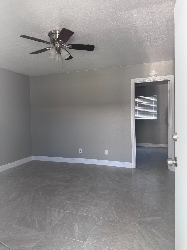 Photo - 320 S 11th St Unidad 1