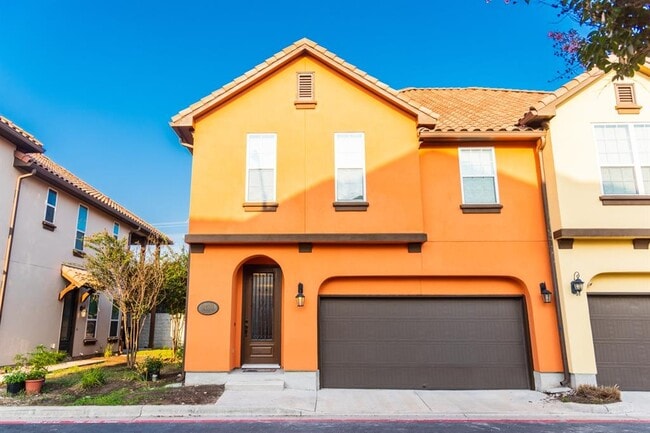 Building Photo - 12304 Terraza Cir