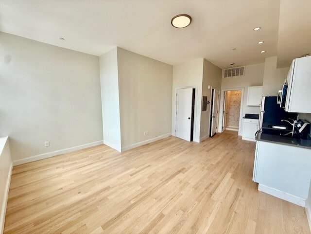Photo - 204 Hanover St Unit 2F