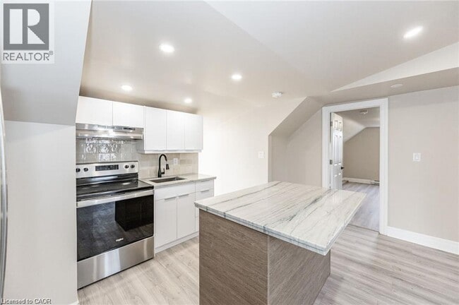 Photo - 13 Hatton Dr Unit 2