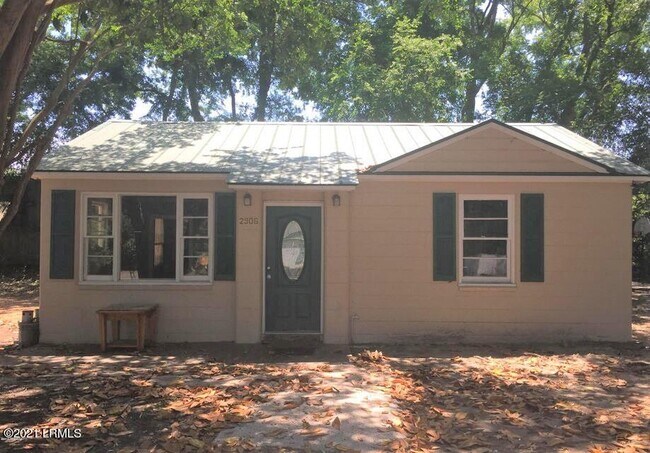 Building Photo - 2906 Polk St