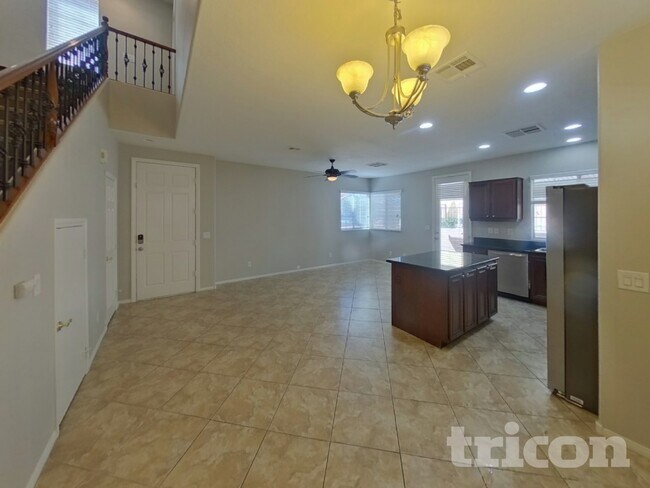 Photo - 3643 Sanwood St