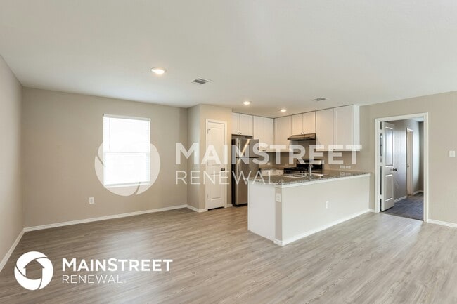 Photo - 7246 Meadow Acrs