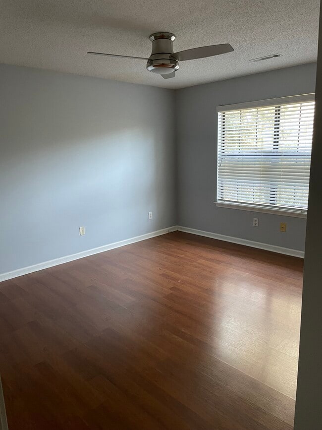 Photo - 2027 S Milledge Ave