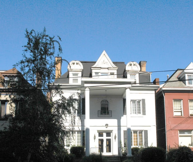 Building Photo - 430 S Fairmount St Unit 3