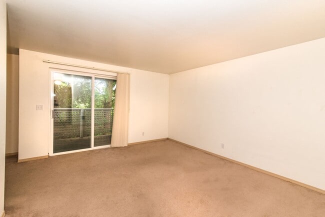 Photo - Parkhurst Apartments