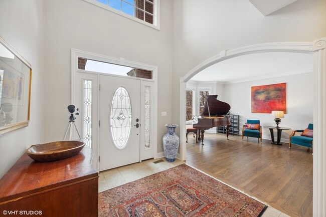 Photo - 613 Lakeside Dr