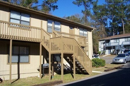 Building Photo - Spacious Two Bedroom- Close to FSU & TCC Unit H-2