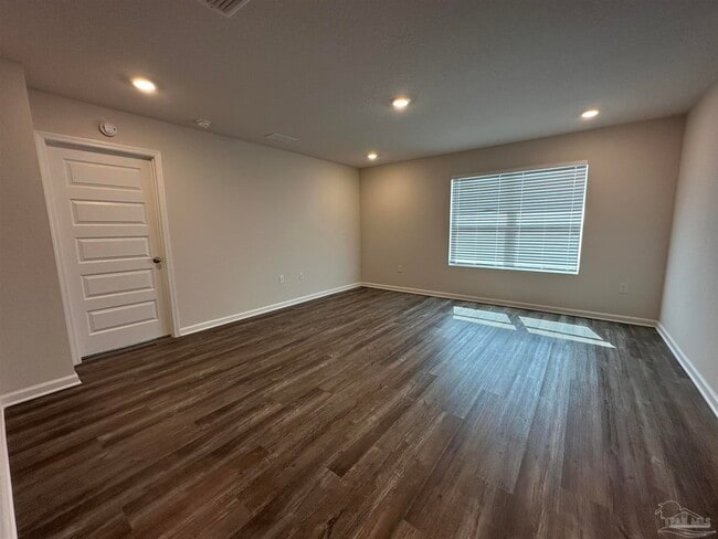 Photo - 4014 Whitetail Ln