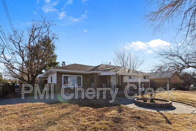 Photo - 4890 Ames St