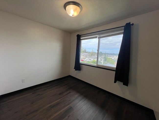 Photo - Village View Apartments Unit 9