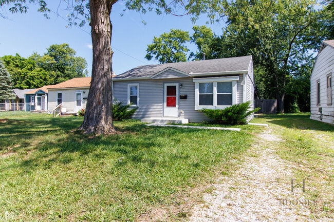 Building Photo - 5838 Greenfield Ave