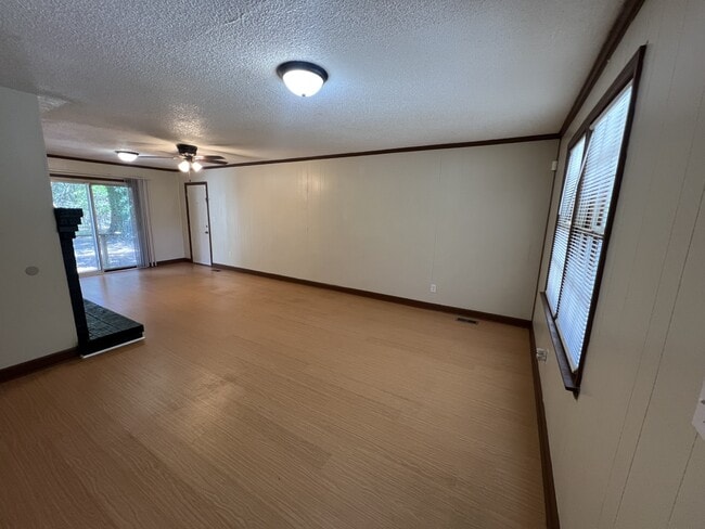 Photo - 1912 Heyward Brockington Rd