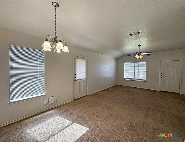 Photo - 2706 Ashley Dr