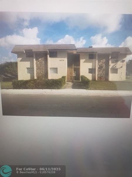 Photo - 5875 SW 41st St Apartamento Unidad C9