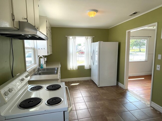 Photo - Cute and Cozy Two Bedroom Home in Richland
